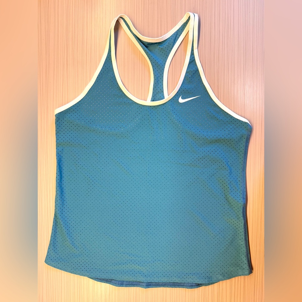 Nike Dri-Fit Women’s Tank Top, size S, EUC